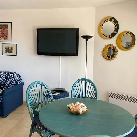 Cote Azur Vista Mare 50 M *