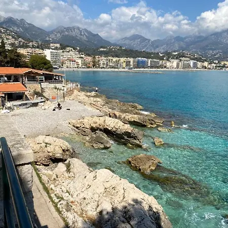 Appartement Cote Azur Vista Mare 50 M *