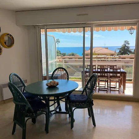 Cote Azur Vista Mare 50 M Apartment